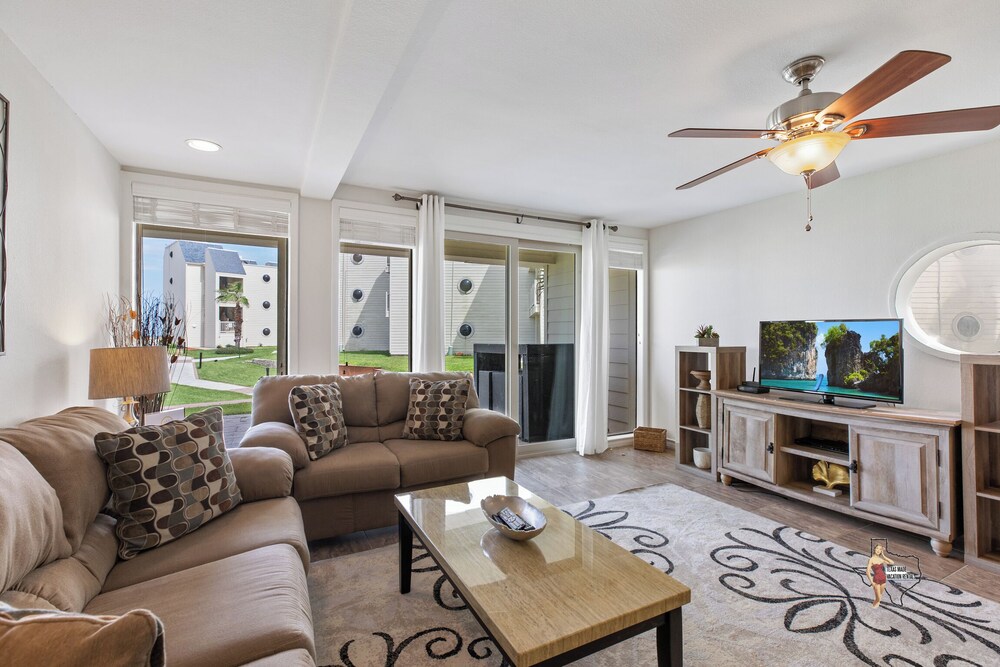 Bahia Mar Solare Resort Condos