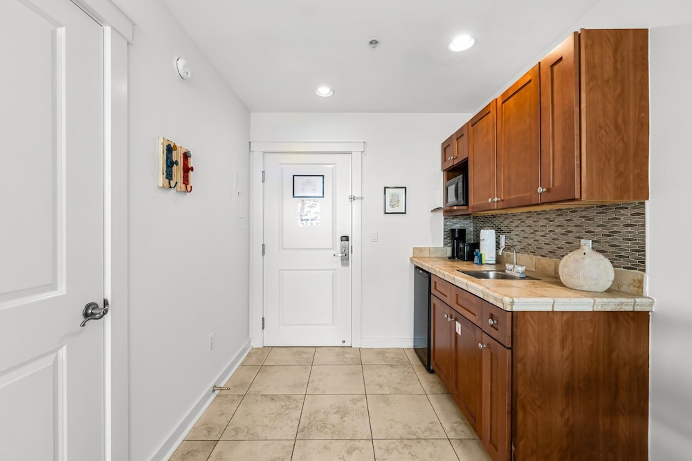 Origin at Seahaven by Panhandle Getaways