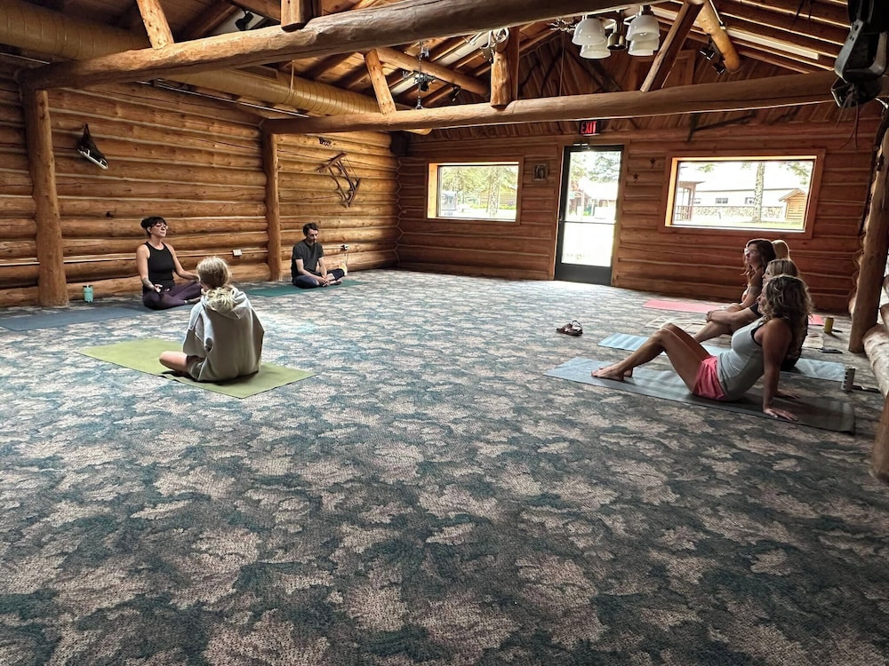 Lost Arrow Resort
