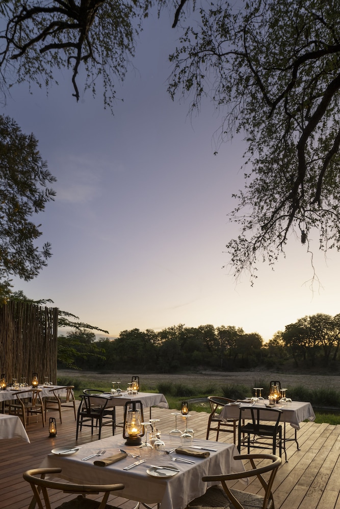 Simbavati River Lodge