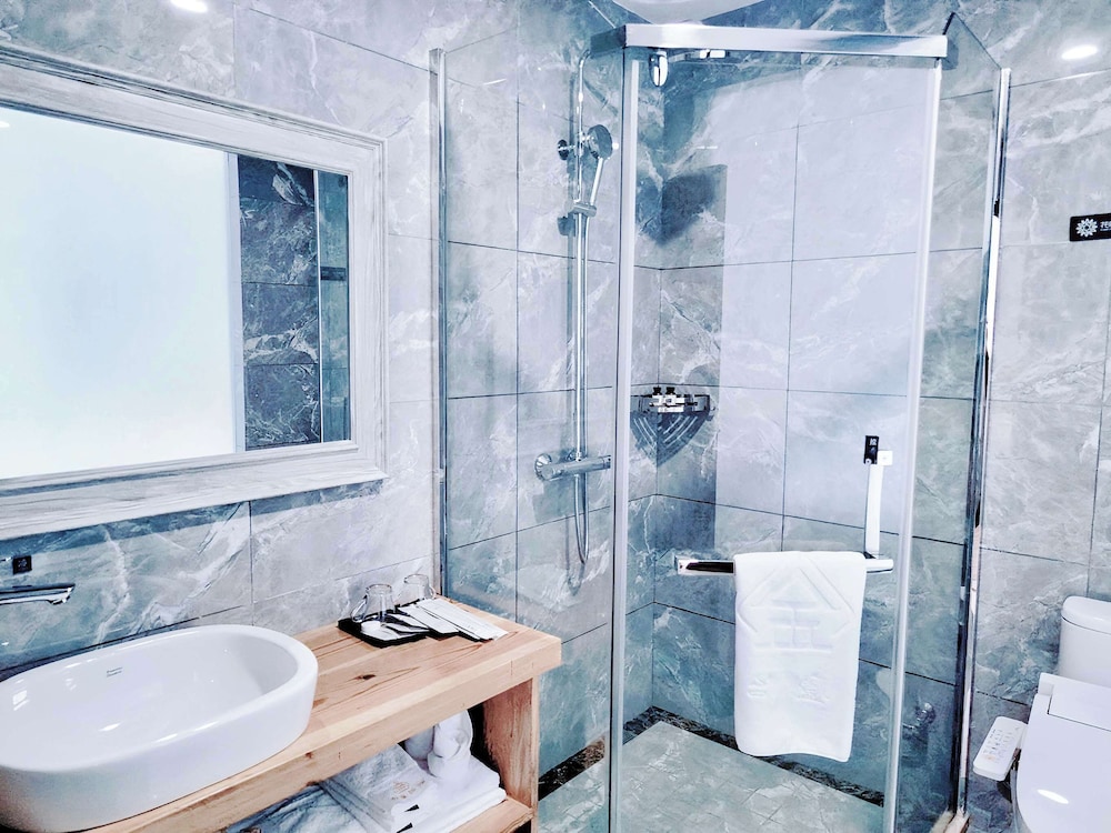 XiangLu YiMo Valley Retreat Guesthouse