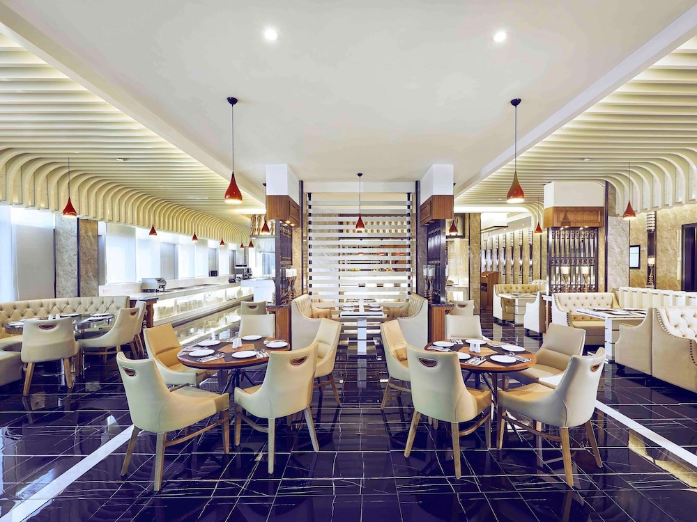 Mercure Singapore Bugis 42