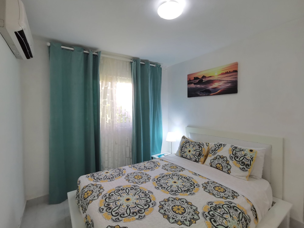 TROPICAL VILLAS playa LOS CORALES
