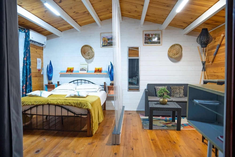 Hostel Toucan - Super Chalet en Bois view 2