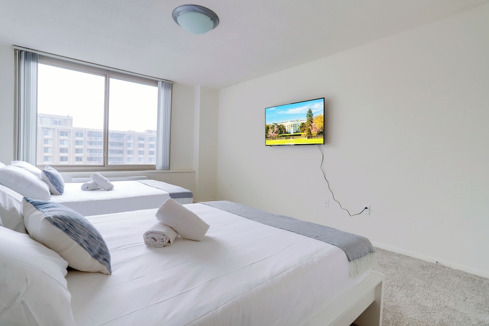 Apartment in the Heart of Crystal City