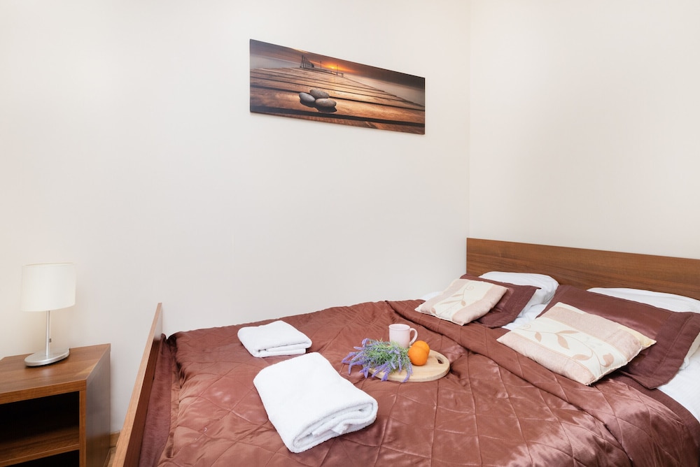 Villa 4 Pory Roku Apartment by Renters