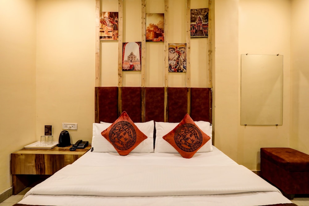 Staybook Hotel Jai Balaji New Delhi Railway Station
