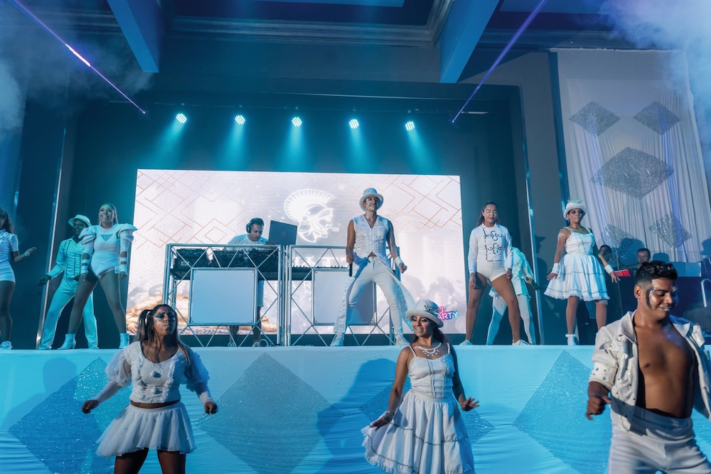 Puerto Vallarta Vacations - Hotel Riu Vallarta - All Inclusive - Property Image 60