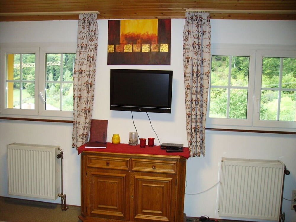Haus Hiller Comfortable Holiday Residence