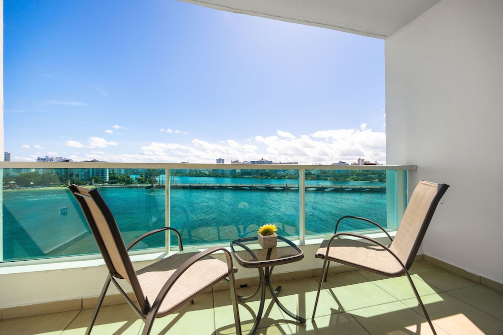 Seaside Terrace Condado Close to the Beach