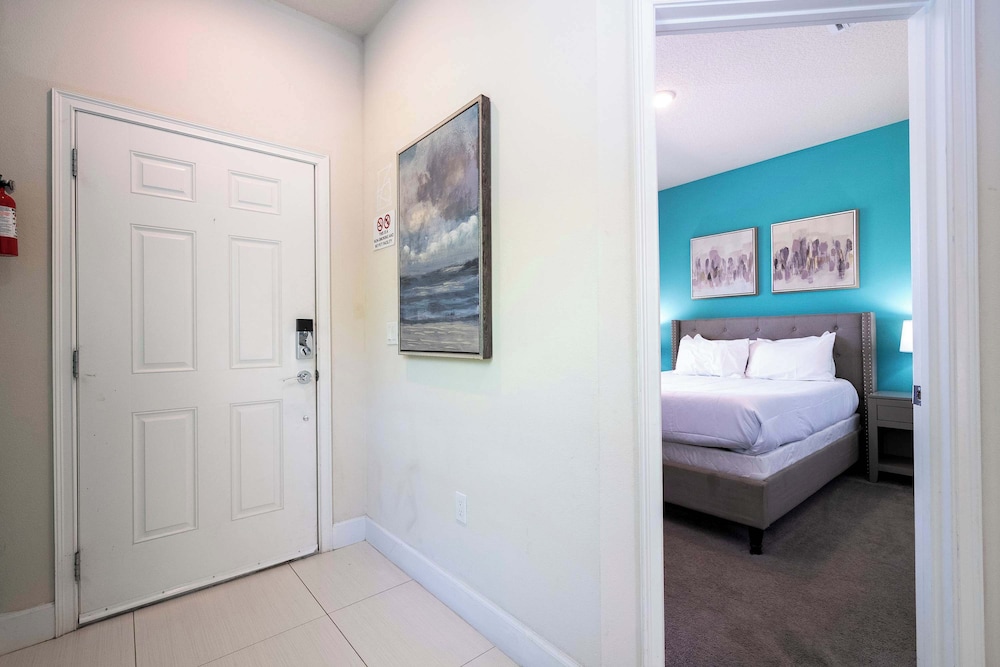 Bright 5BD Disney Escape w Private Pool 1536
