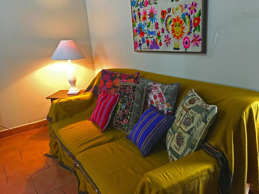 Casita La Esquina