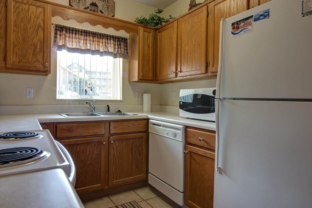 Whispering Pines 214 view 5