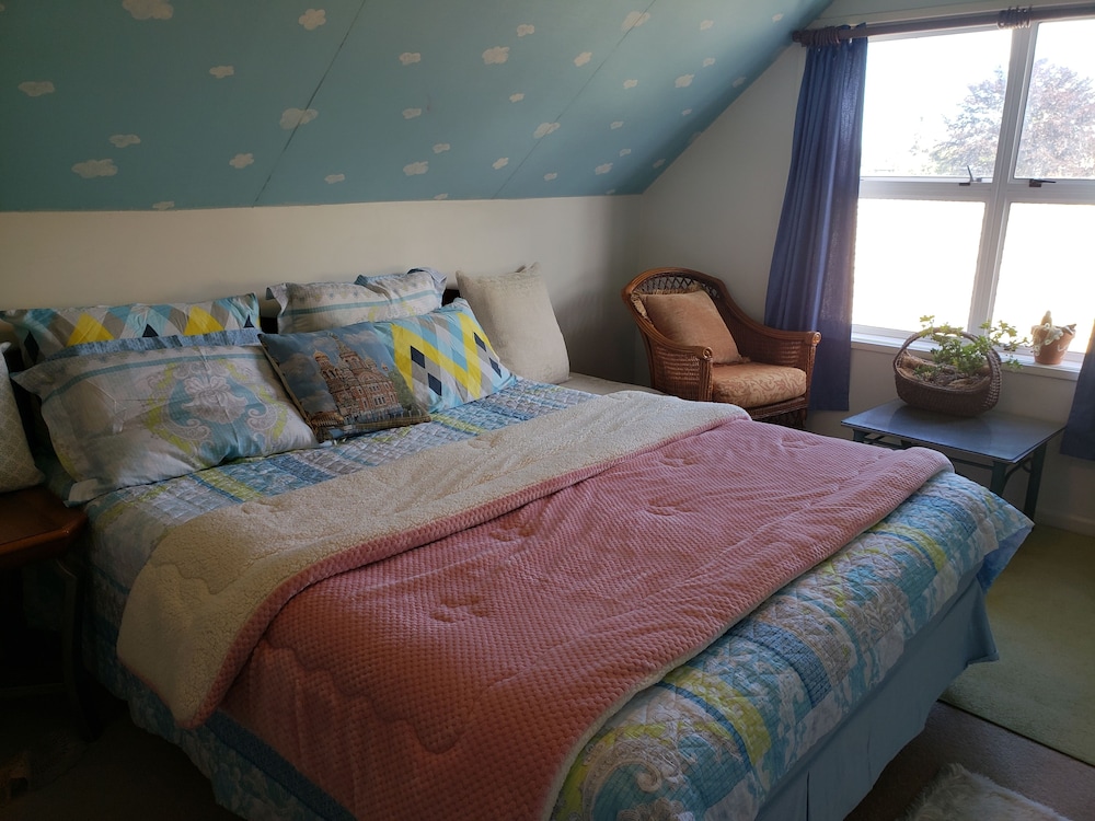 Cozy Room by Sarah