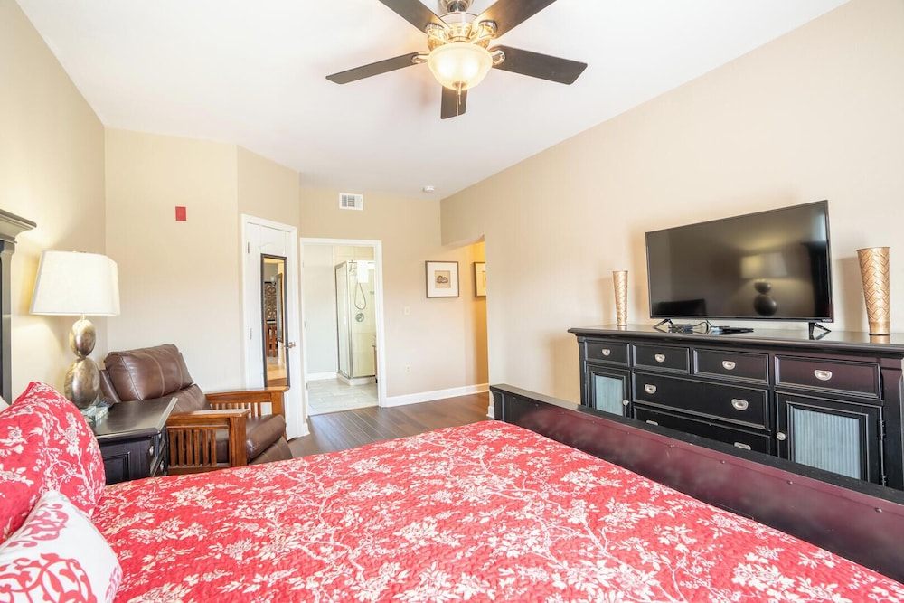Mountain View Condo 3307