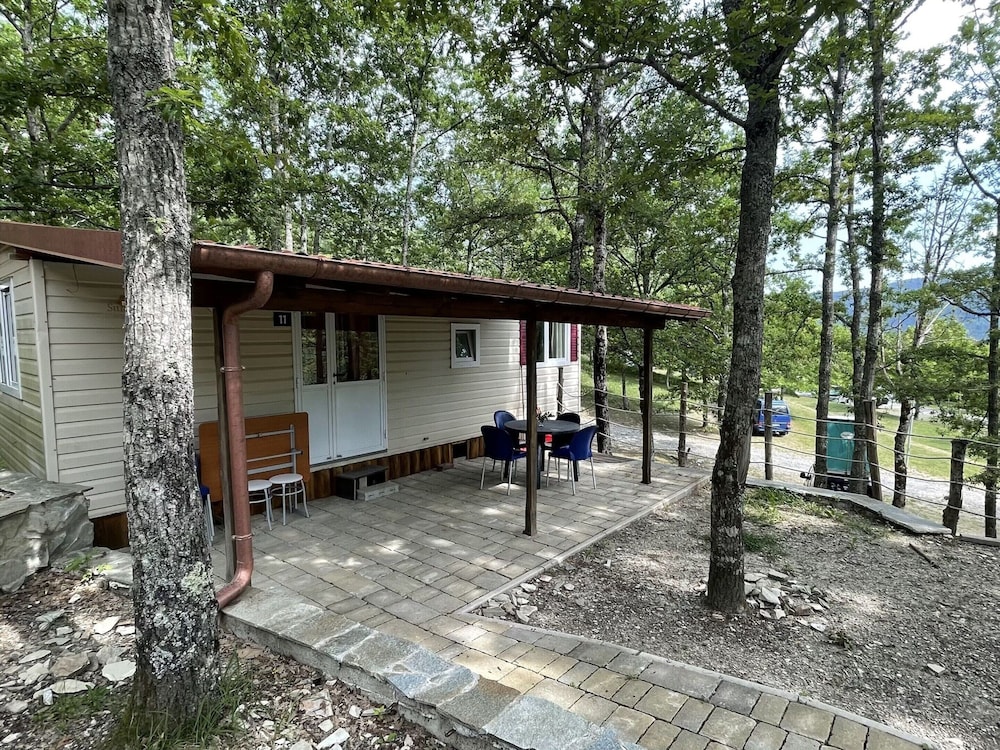 Cosy Mobile Home in Toscana With Shared Pool view 3