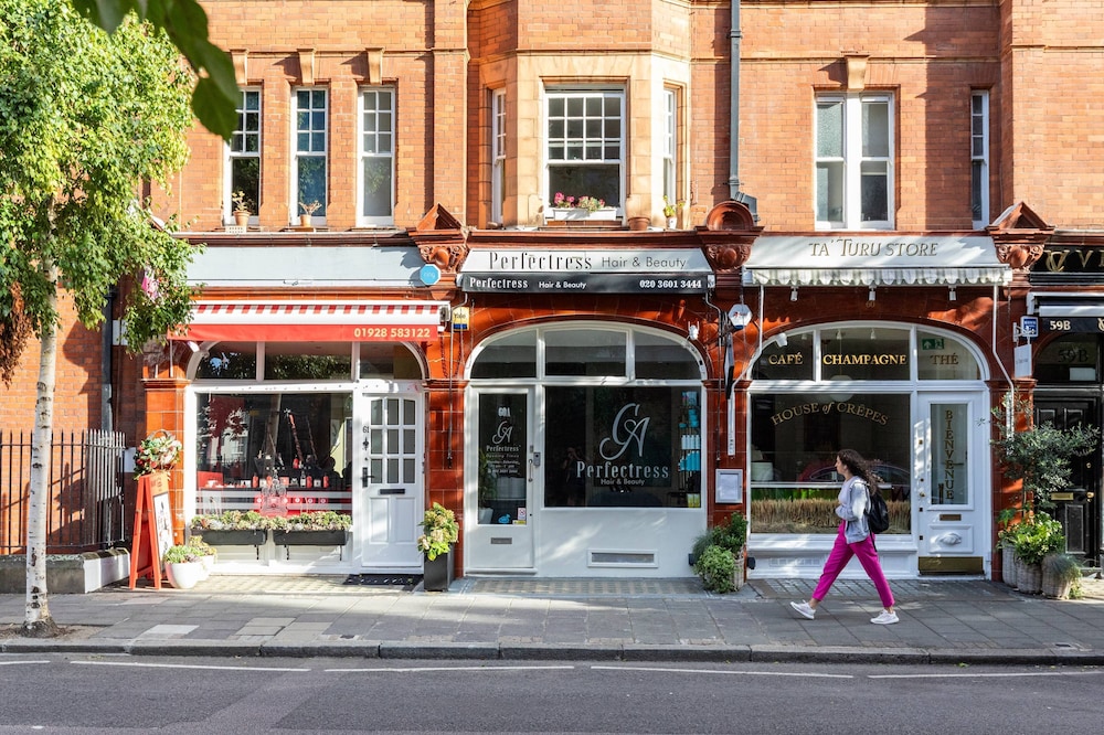 Crawford Street II by Onefinestay