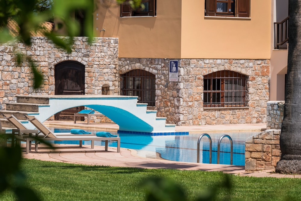 Iason Villas