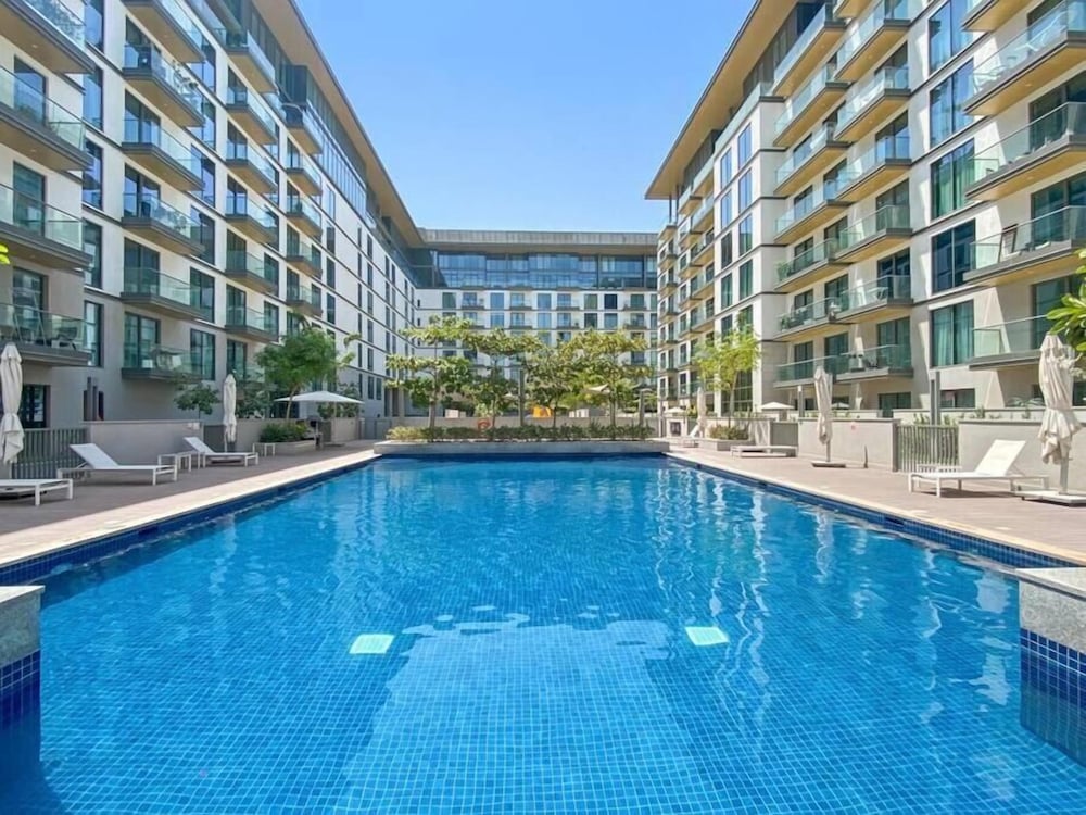 Cosmos Living Luxurious Sobha Hartland