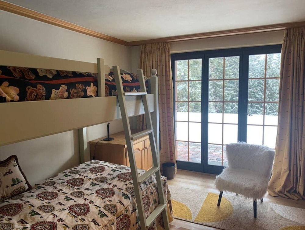 Spa Chalet on Ground Floor