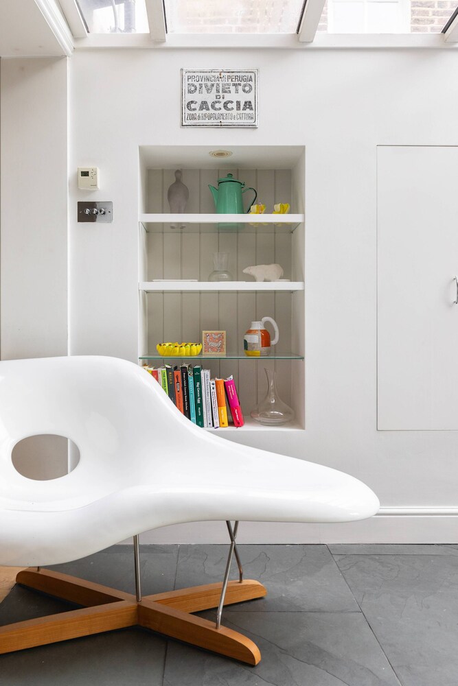 Masbro Road II by Onefinestay