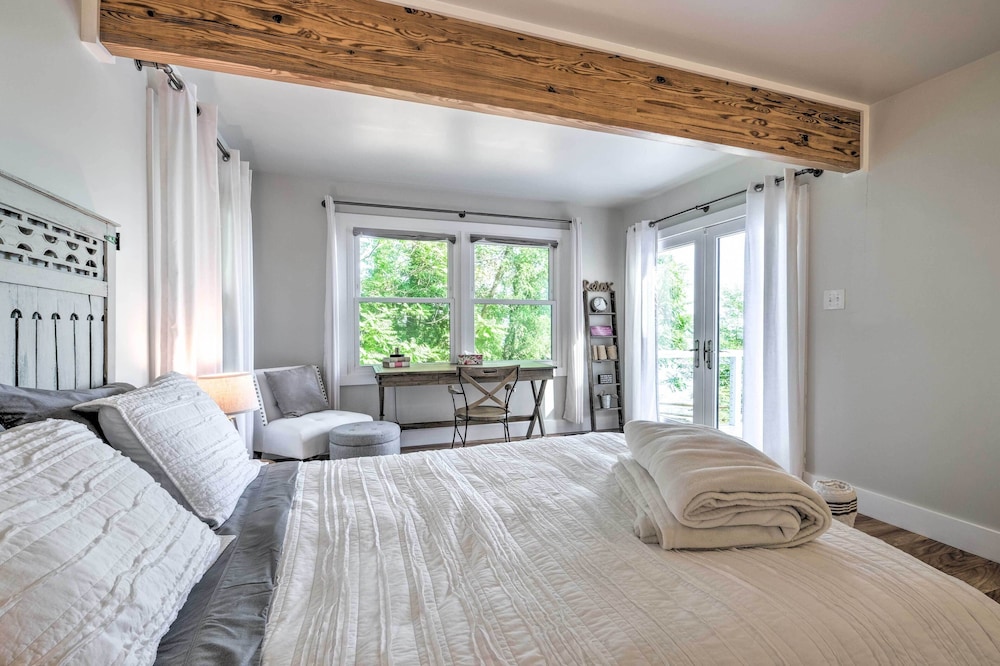 Tranquil Port Republic Home w/ Water Views! view 3