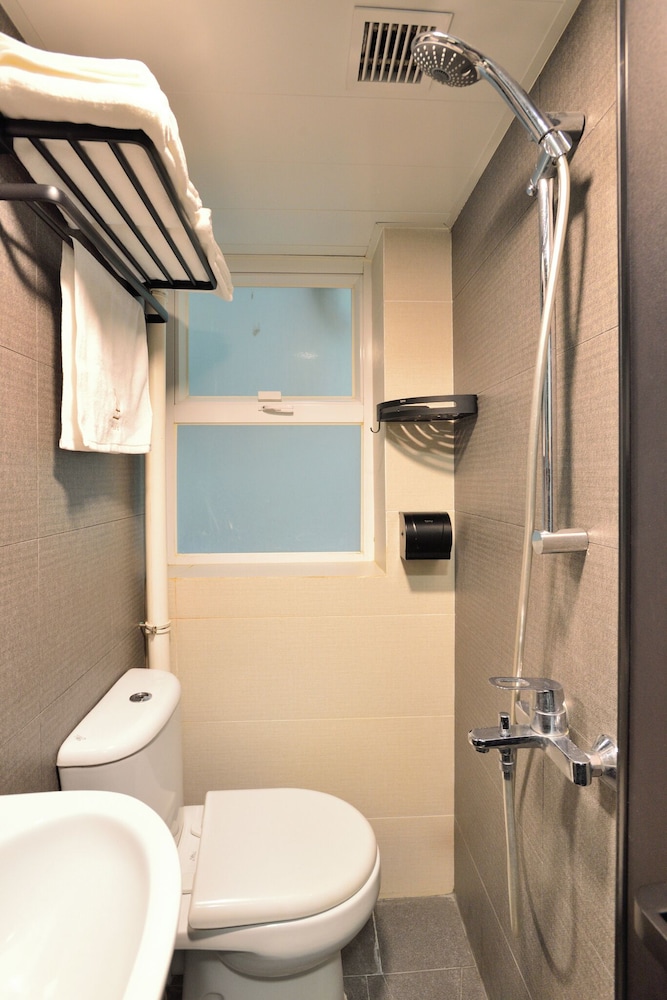 Atlas GuestHouse & Backpackers