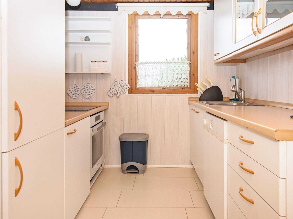 Rustic Holiday Home in Augustenborg near Sea view 5