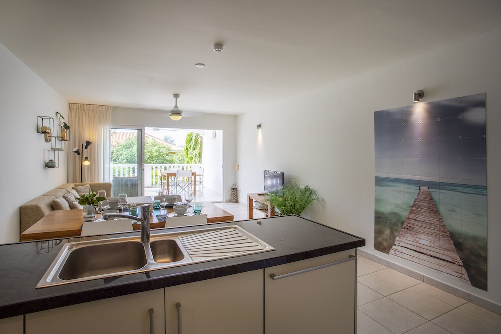 Blue Bay Apartments