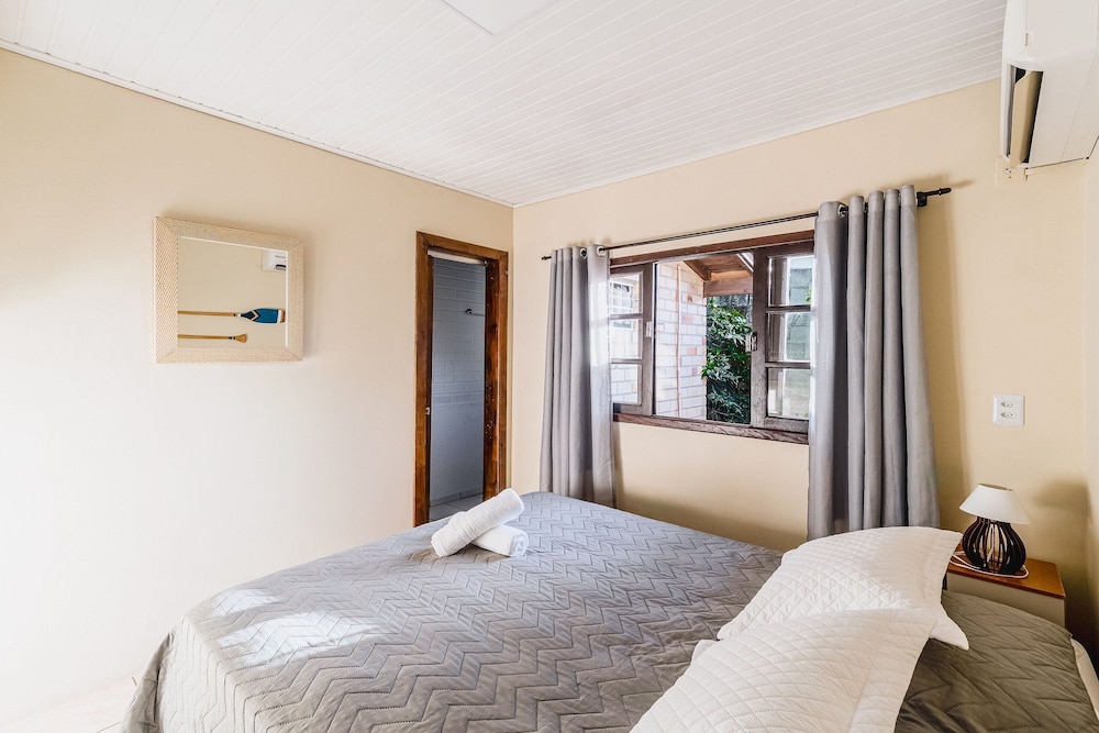 Casas Valley Design - Praia do Rosa - SC