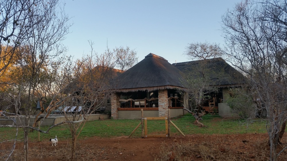 Call of the Wild Lodge