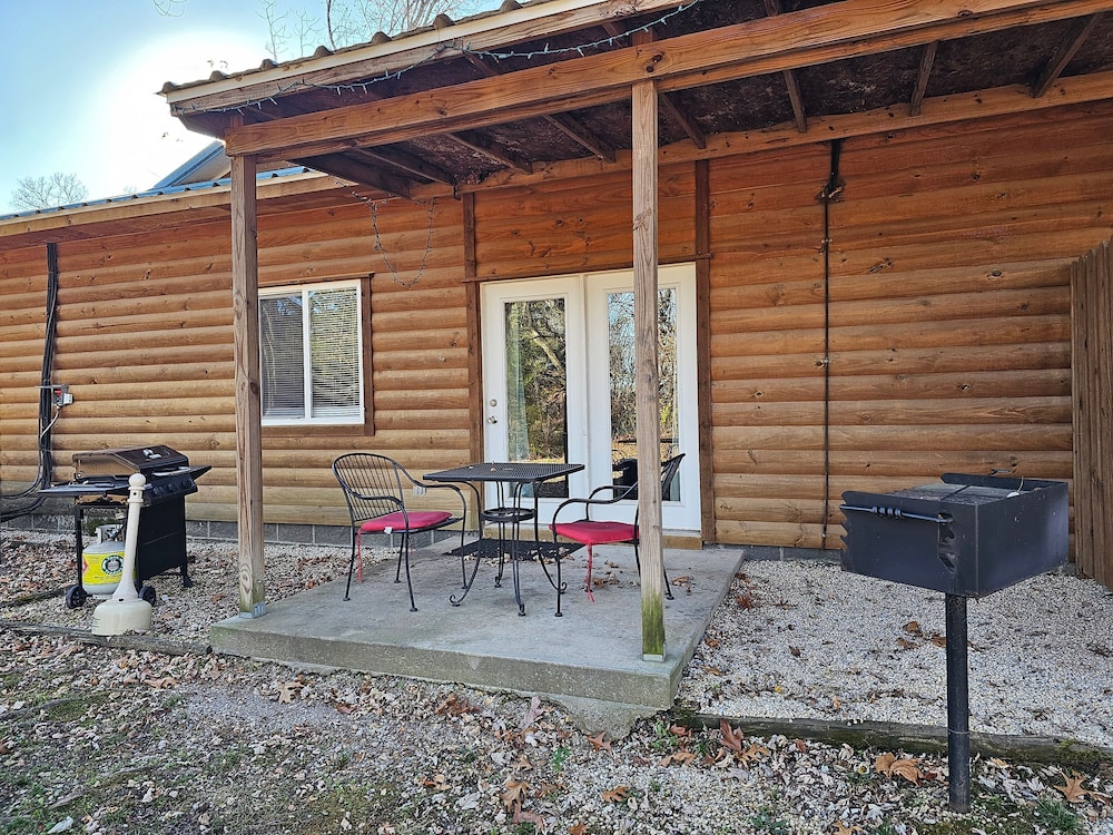 Honey Bear Haven Suite 4
