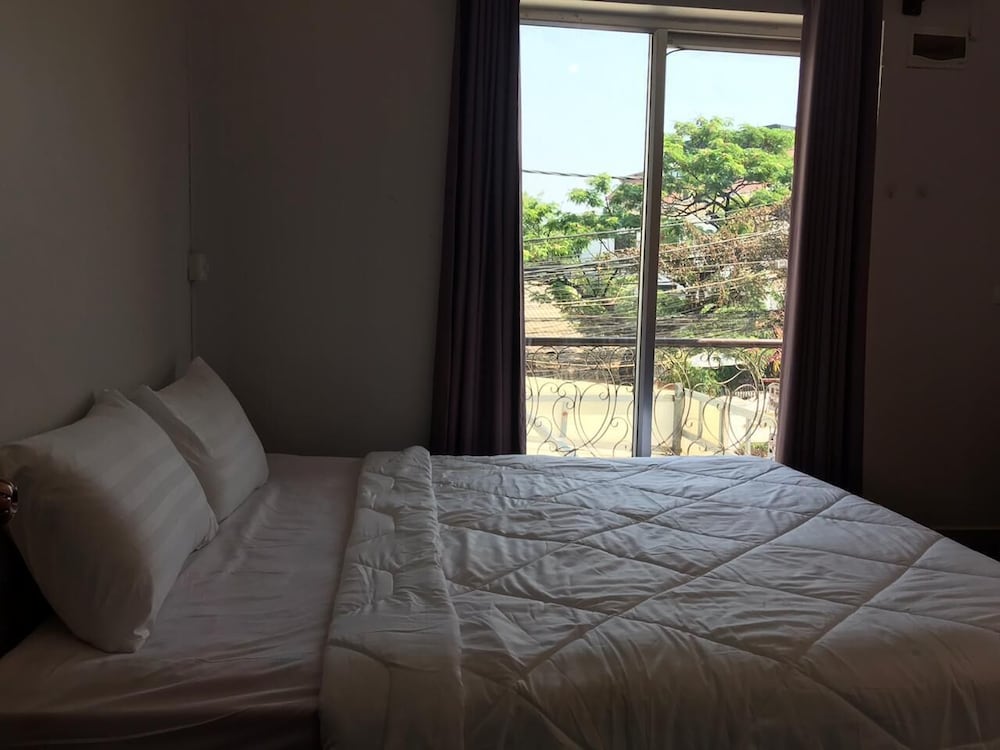 Violet Villa and Restro view 2