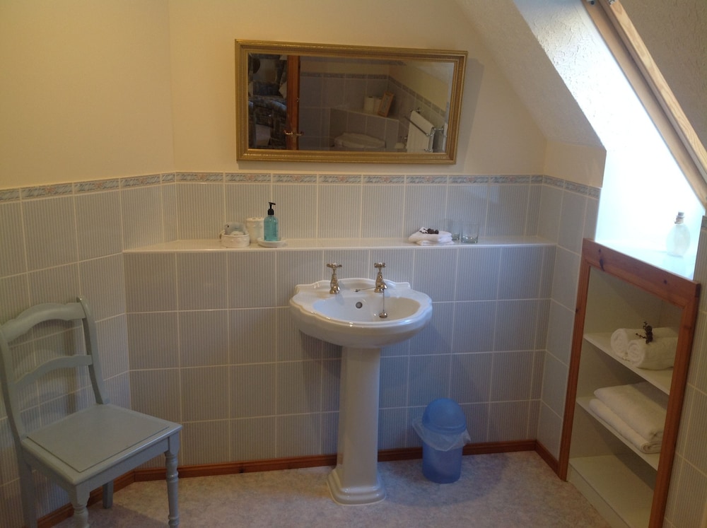 Lochview Guesthouse