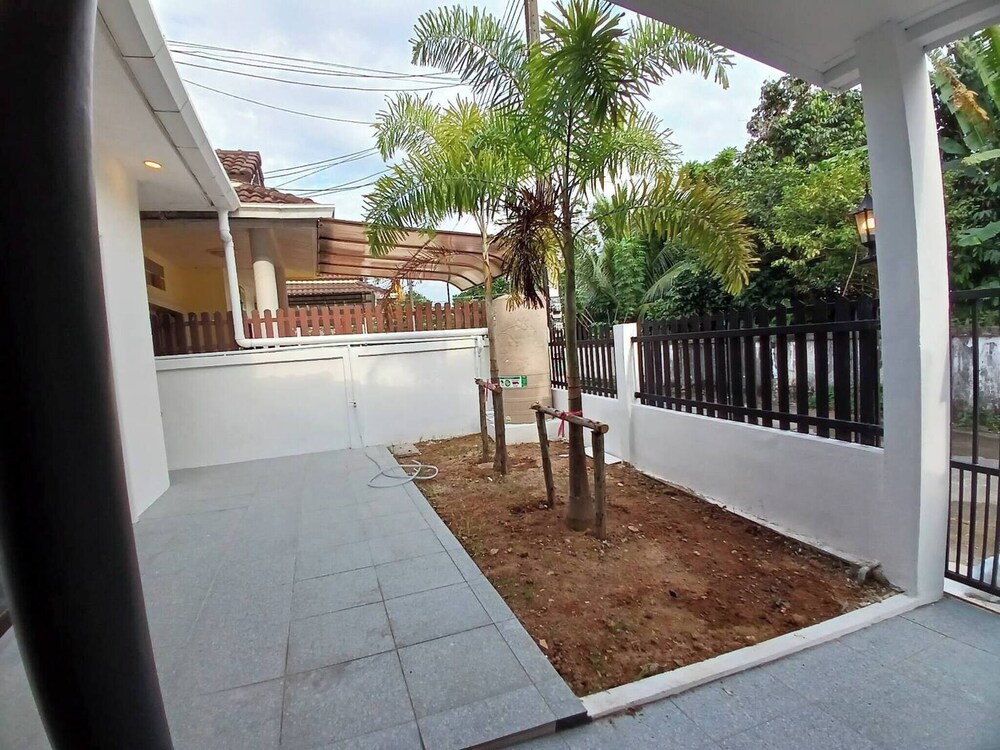 Baiyok Villas Near Kathu Waterfall