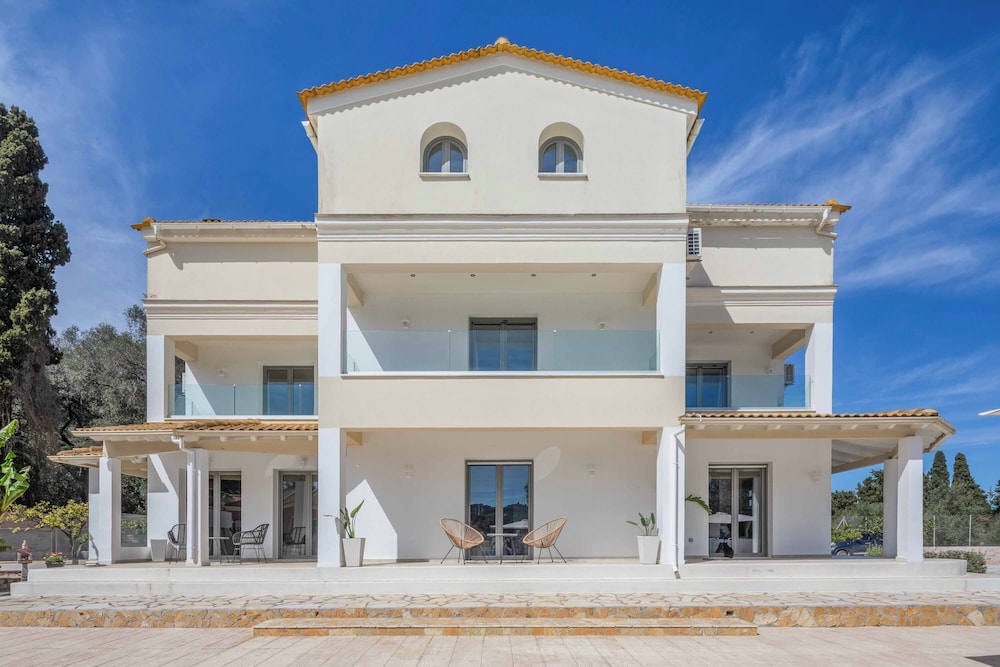 Villa Elegio