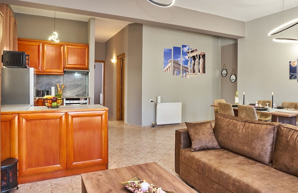 Middle Of Crete Apartment