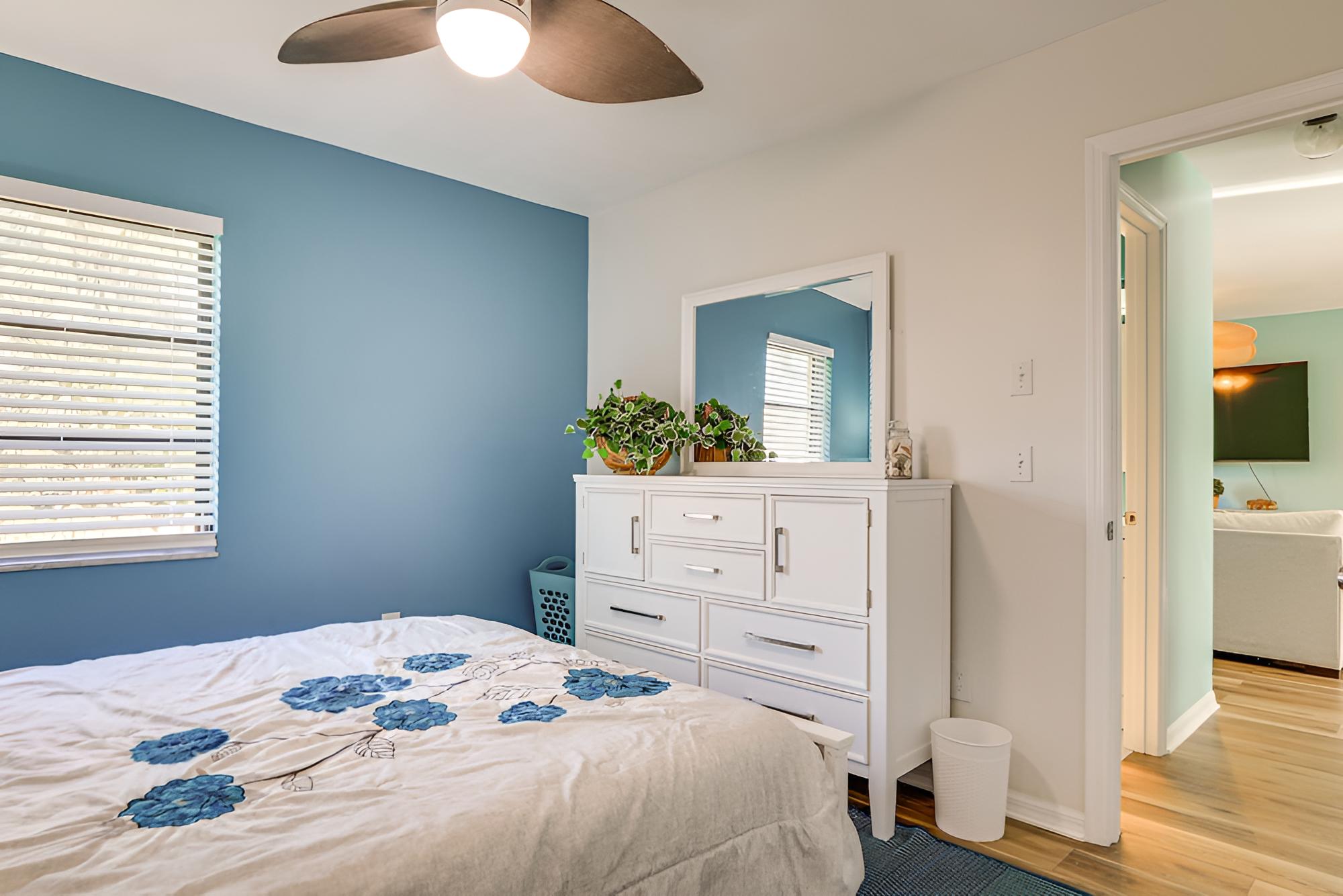Englewood Duplex With Shared Lanai: 7 Mi to Beach! view 4