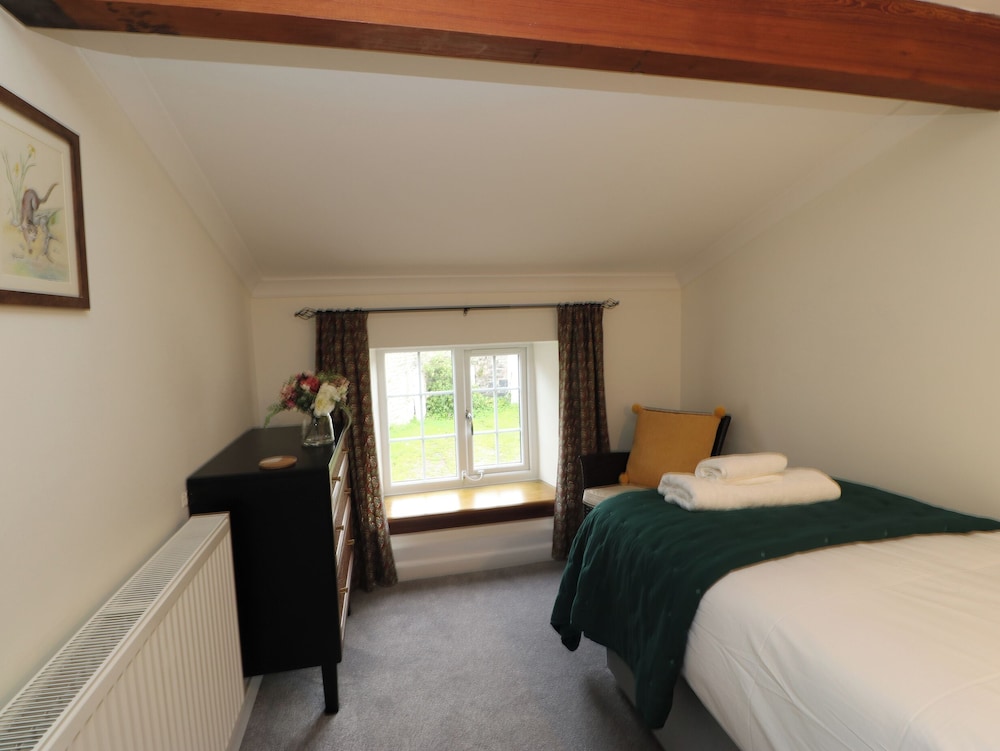 T'other End Arkle Town House