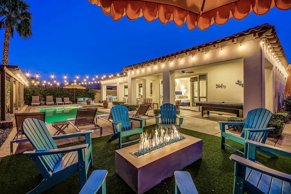 Elegant Desert Oasis Near Coachella Palm Springs