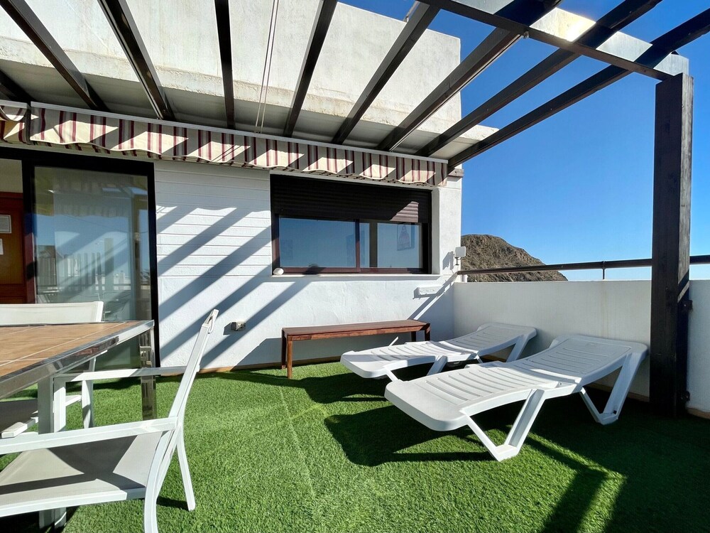 Belvilla by OYO Atico con Jacuzzi en Carboneras