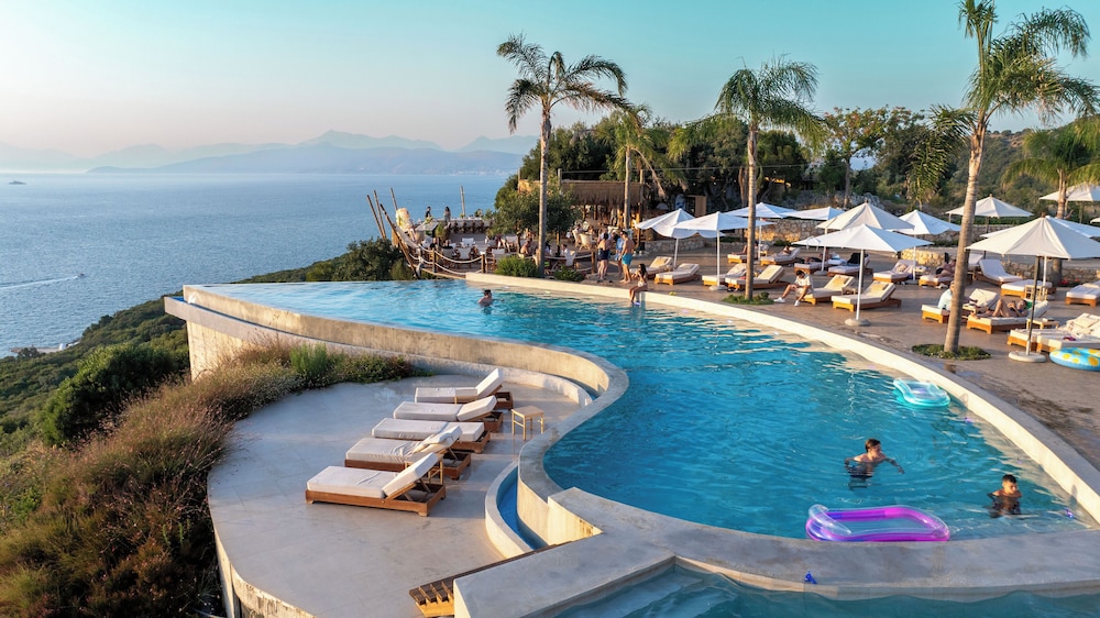 Arameras Beach Resort 65