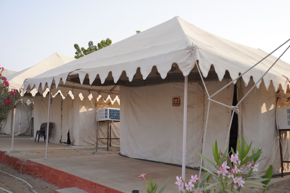 Raj Dunes Resort