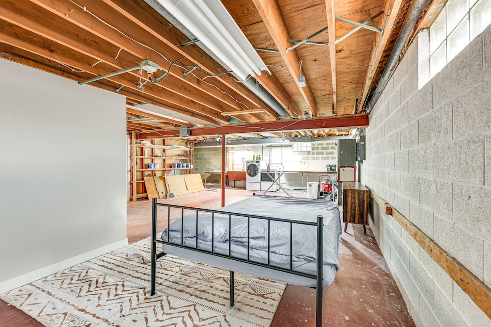 Convenient Racine Home: 4 Mi to Lake Michigan! - Property Image 7