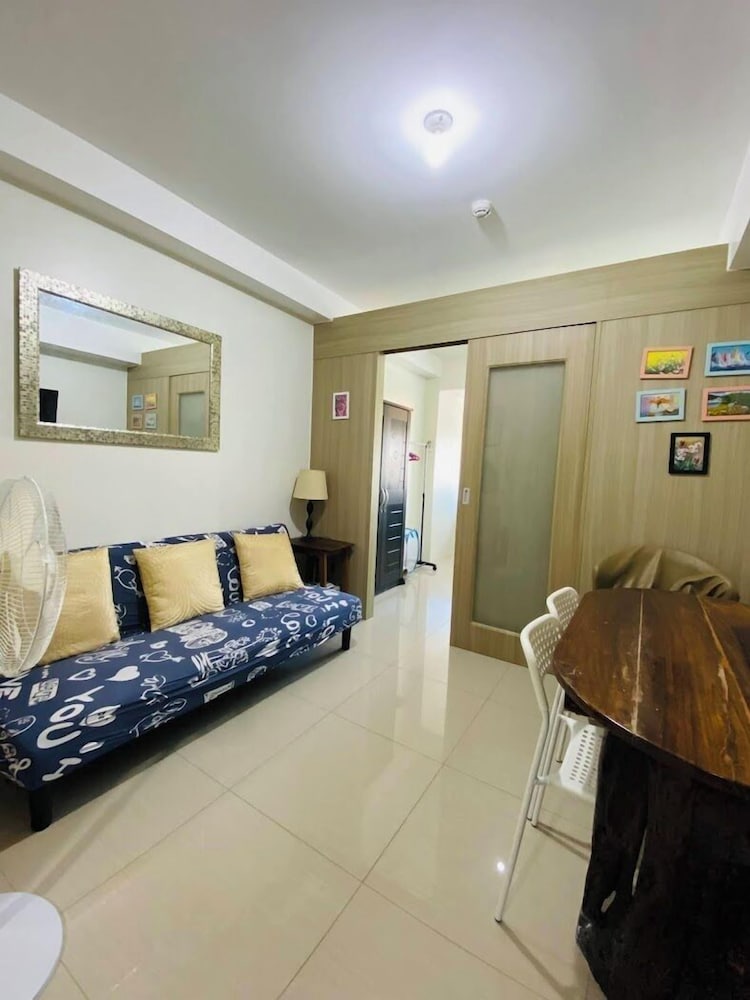 Shore 1 Tower B Unit 1250