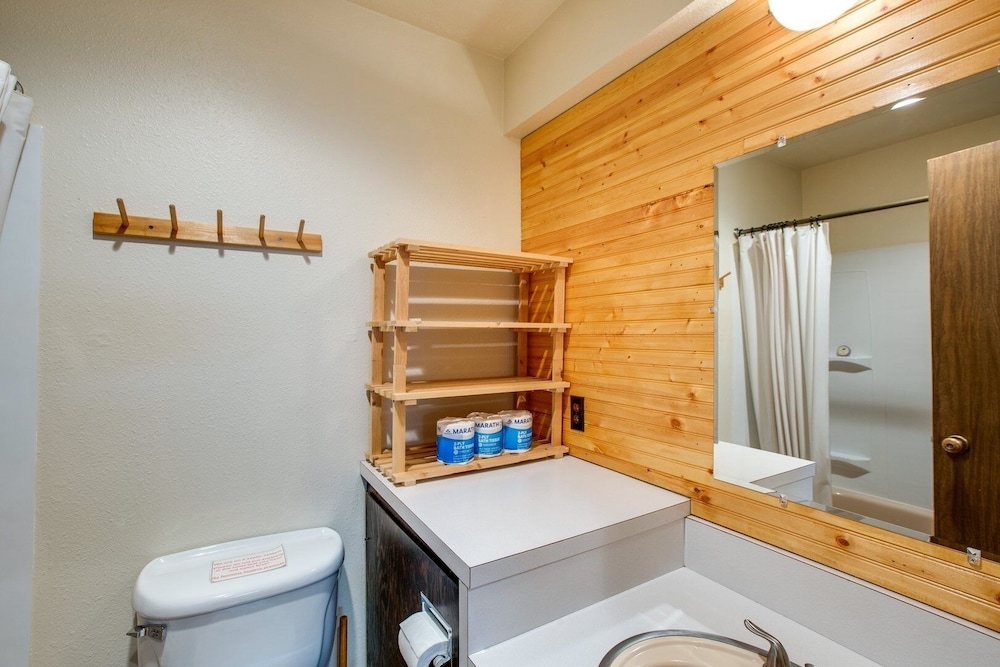 Glacier Mt Baker Lodging