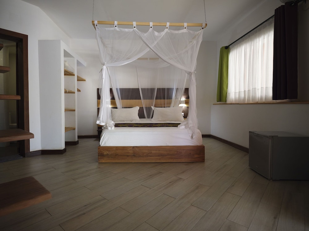Antsanitia Resort