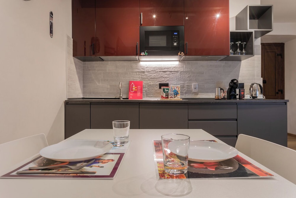 Special 10 Apartment by Wonderful Italy