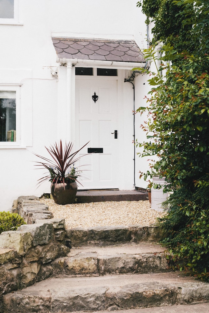 Broncoed Uchaf Country Guest House