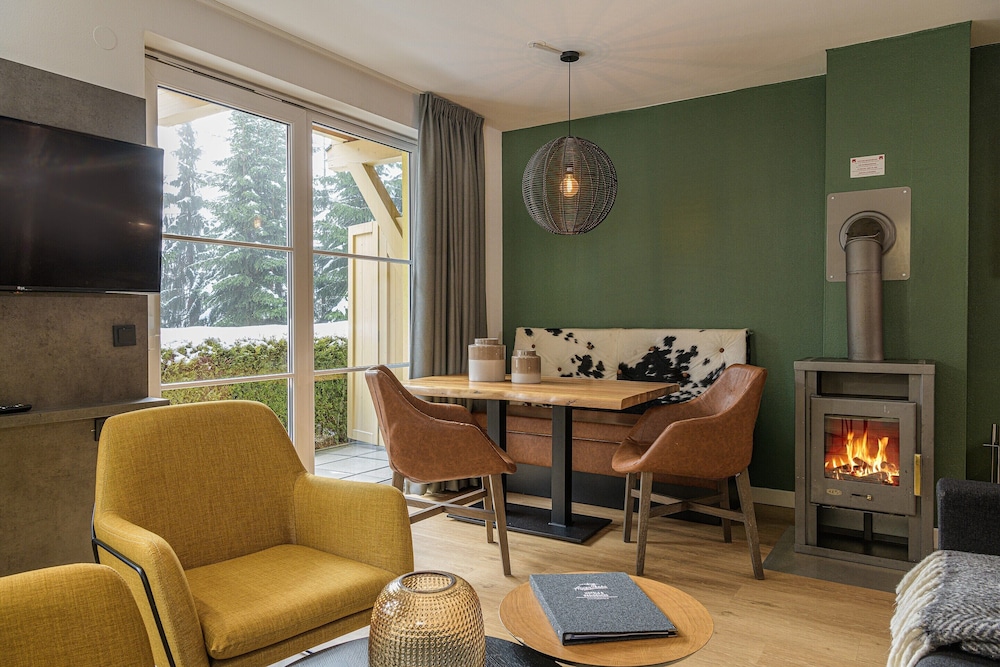 Beautiful Apartment in Viehhofen With hot tub